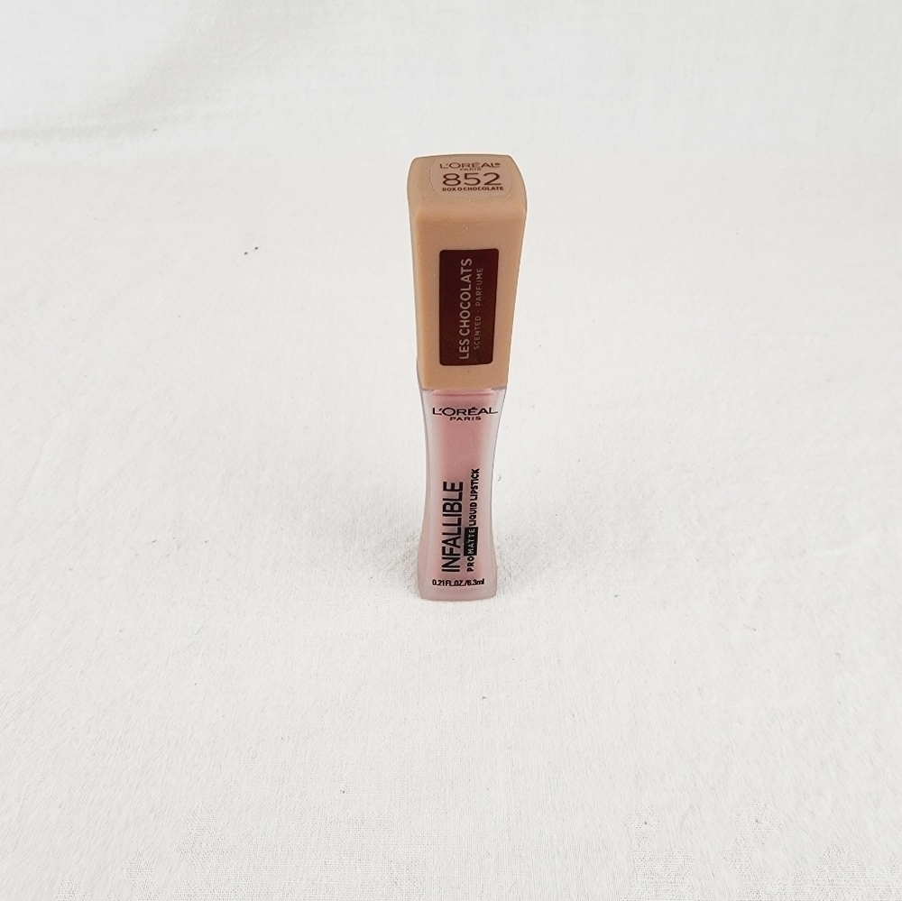 L'Oréal infallible pro matte liquid lipstick shade 852 - Picture 4 of 8